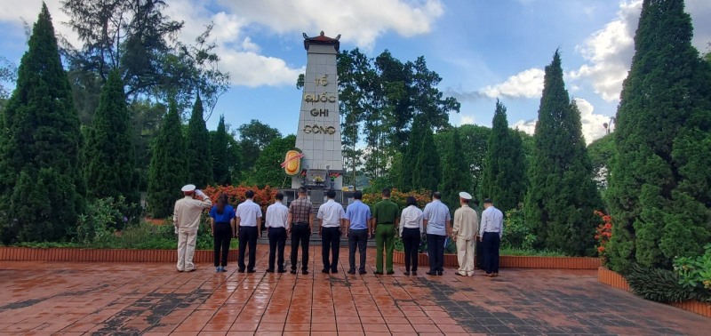 Phường Đại Yên đã long trọng tổ chức lễ kỷ niệm 75 năm ngàyThương binh liệt sỹ (27/7/1947 - 27/7/2022). 