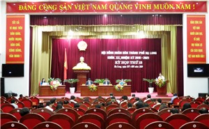 Khai mạc kỳ họp thứ 12, HĐND Thành phố Hạ Long khóa XX