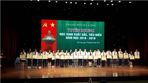 TP Hạ Long: Tuyên dương hơn 300 học sinh xuất sắc, tiêu biêu năm học 2018-2019