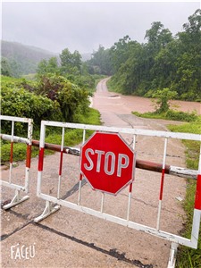 Hạ Long: Chính quyền Thành phố và các địa phương chủ động bám sát, xử lý kịp thời các điểm ngập cục bộ do mưa lũ