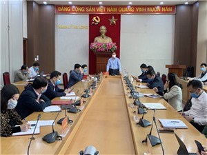 TP Hạ Long họp triển khai kế hoạch sàng lọc, rà soát, lấy mẫu xét nghiệm đối với toàn thể cán bộ CCVC, nhân viên y tế